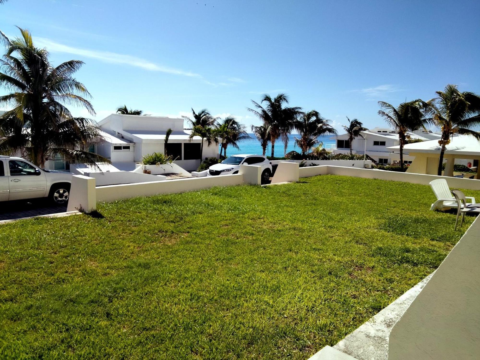 Brisas SeaLight Apartment Cancún Exterior foto