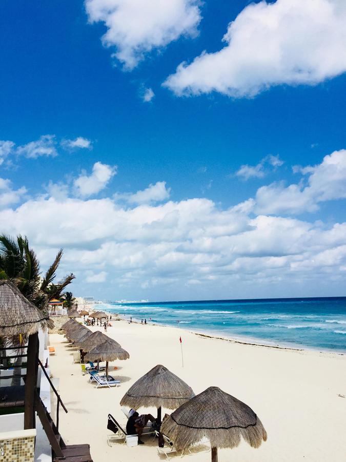 Brisas SeaLight Apartment Cancún Exterior foto